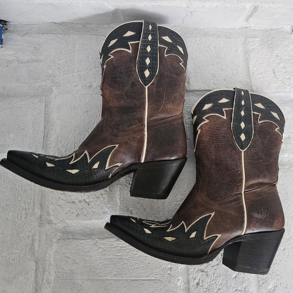 Ariat Brown Leather Western Cowboy Boots Womens Size 6 1/2 - Picture 2 of 6